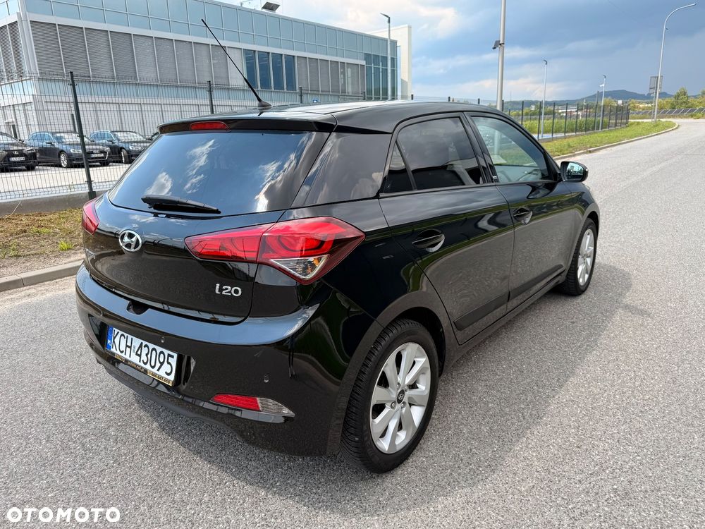 Hyundai i20 1.2 GO - 8