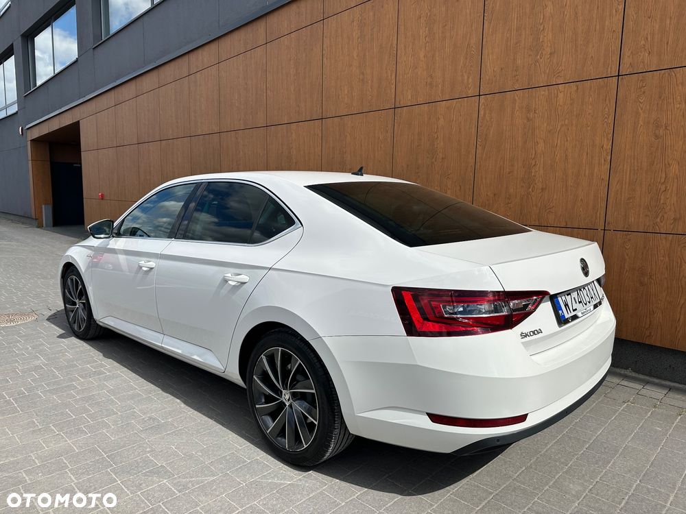 Skoda Superb 1.8 TSI L&K DSG - 3