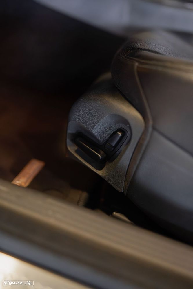 Mercedes-Benz E 320 CDi Avantgarde - 25