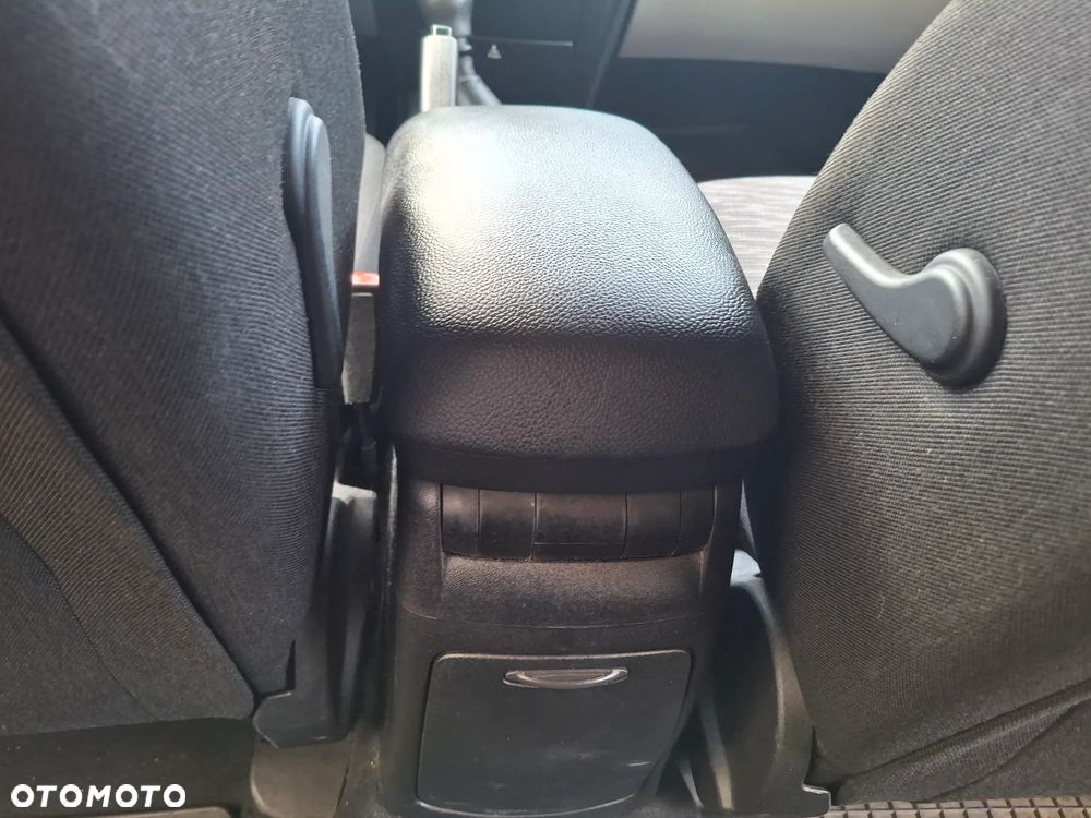 Kia Ceed 1.6 Crdi Comfort - 26