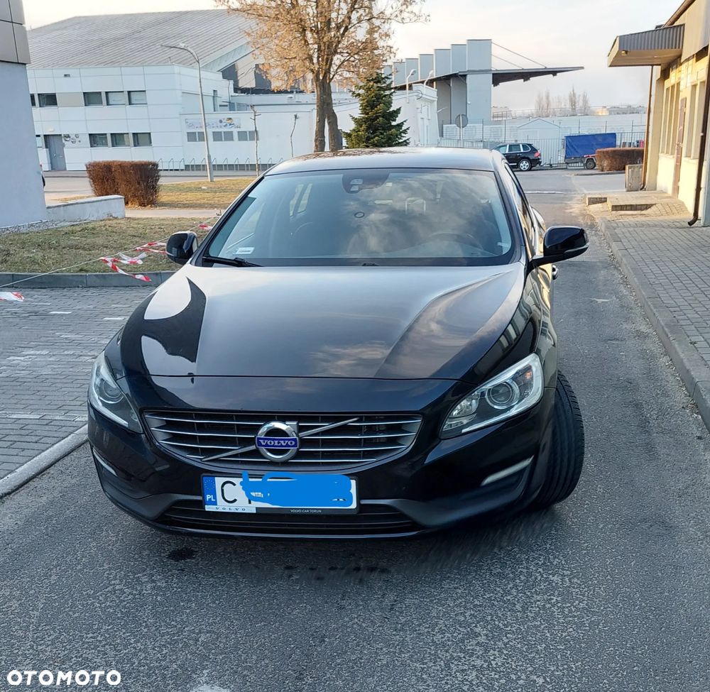 Volvo V60 T4 Momentum - 5