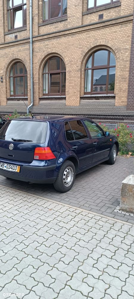 Volkswagen Golf IV 1.4 16V Basis - 6