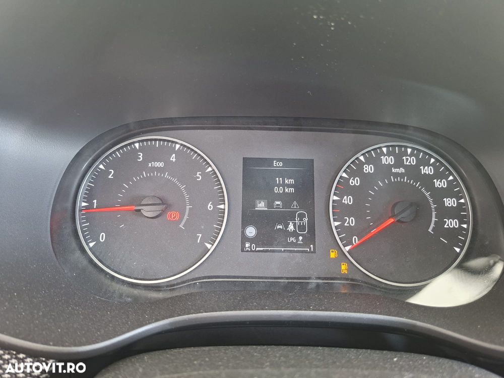 Dacia Logan ECO-G 100 MT5 Expression - 12