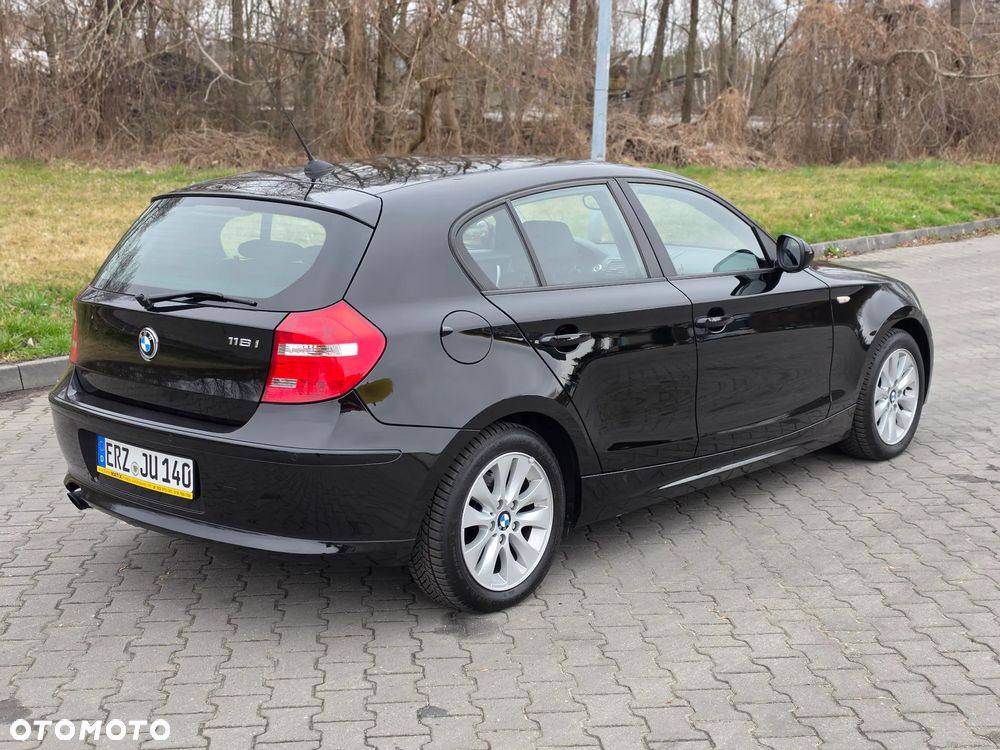 BMW Seria 1 116i Edition Sport - 12