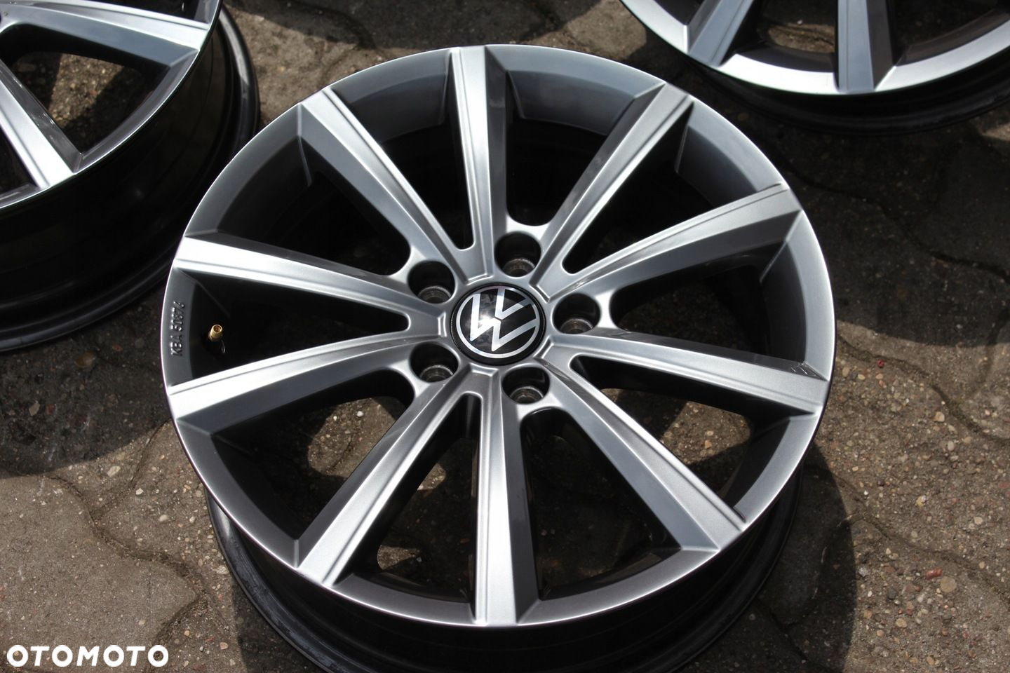 ORYG VW PASSAT B8 3G0 17cali 5x112 ET41 6,5J GOLF - 7