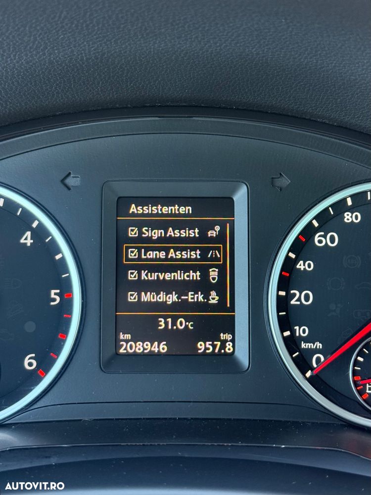 Volkswagen Tiguan - 24