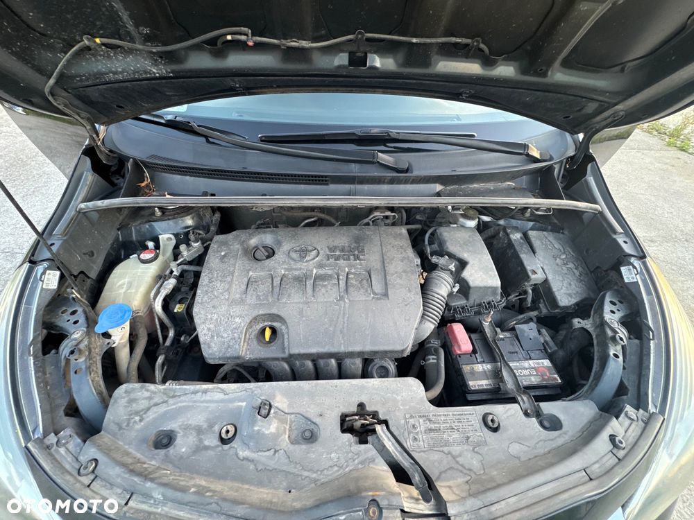Toyota Verso 1.8 Prestige - 23