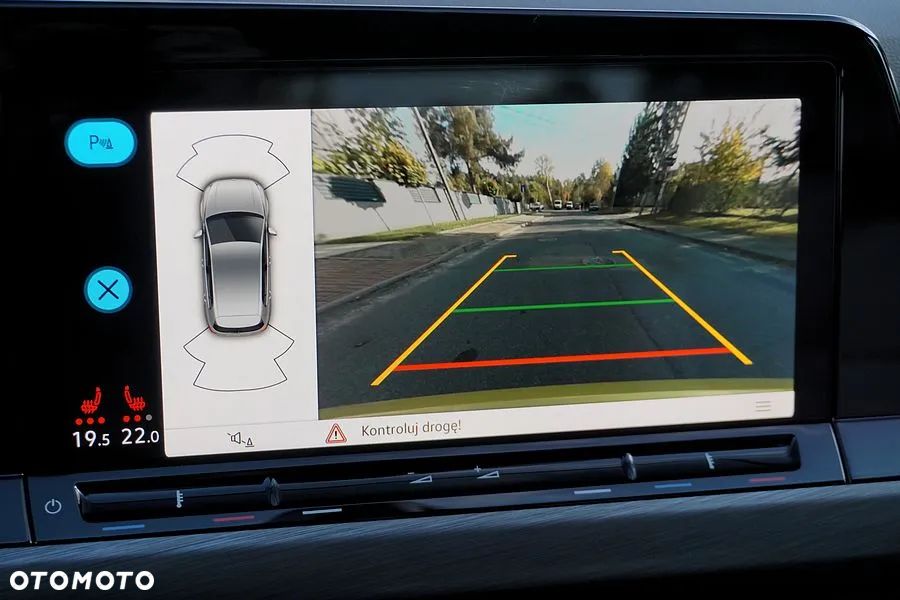 Volkswagen Golf VIII 2.0 TDI Style - 36