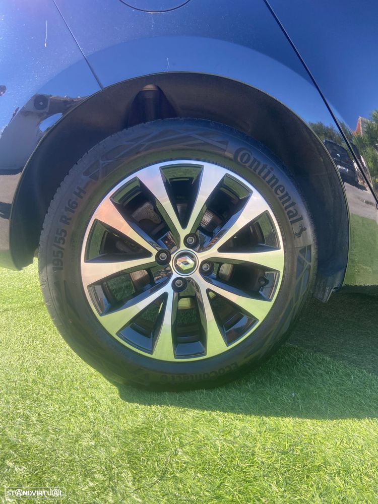 Renault Clio 1.0 TCe Techno Bi-Fuel - 45