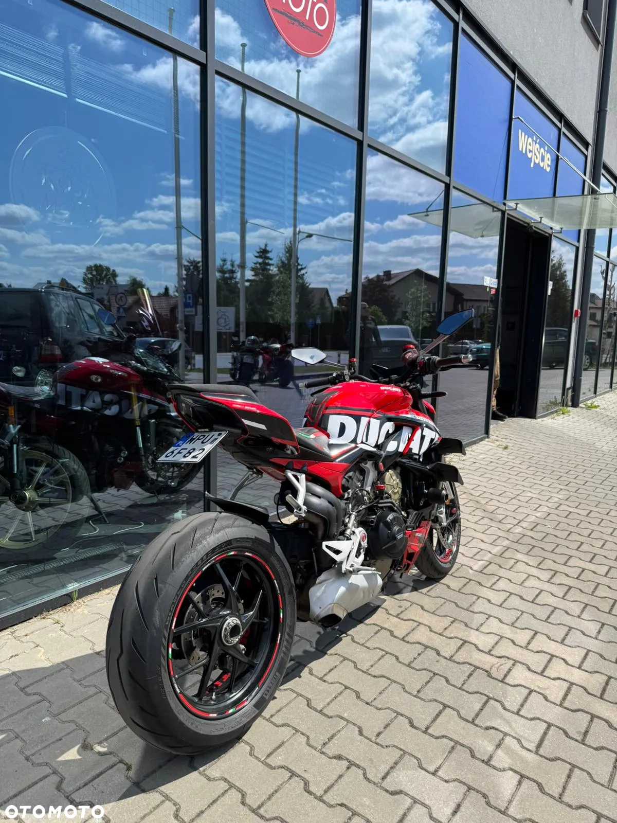 Ducati Streetfighter V4 - 13