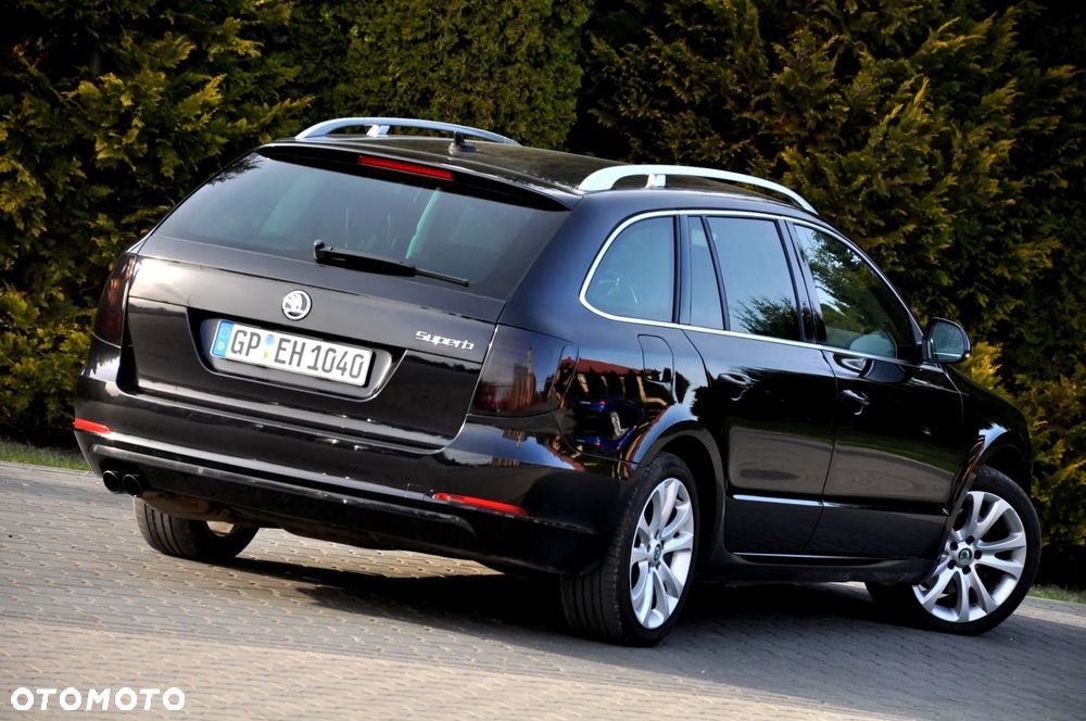Skoda Superb 2.0 TDI DSG Exclusive - 16