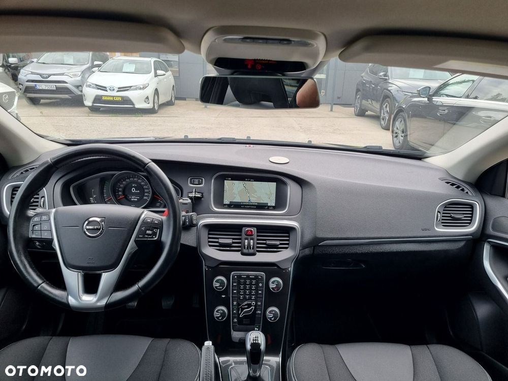 Volvo V40 D2 Momentum - 15