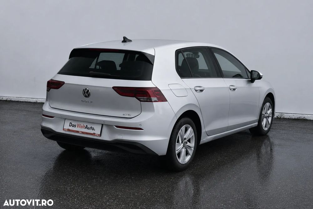 Volkswagen Golf 1.0 eTSI DSG MHEV Life - 5