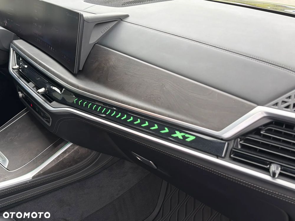 BMW X7 xDrive40d mHEV sport - 37