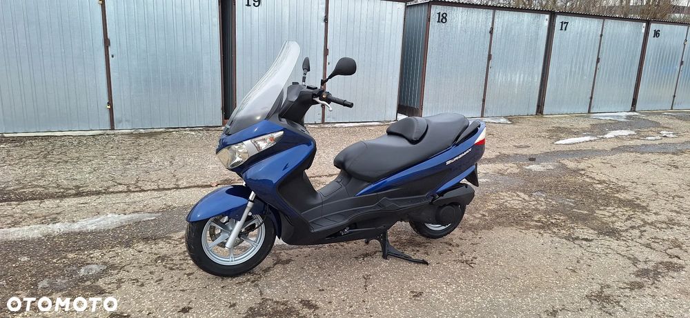 Suzuki Burgman - 2