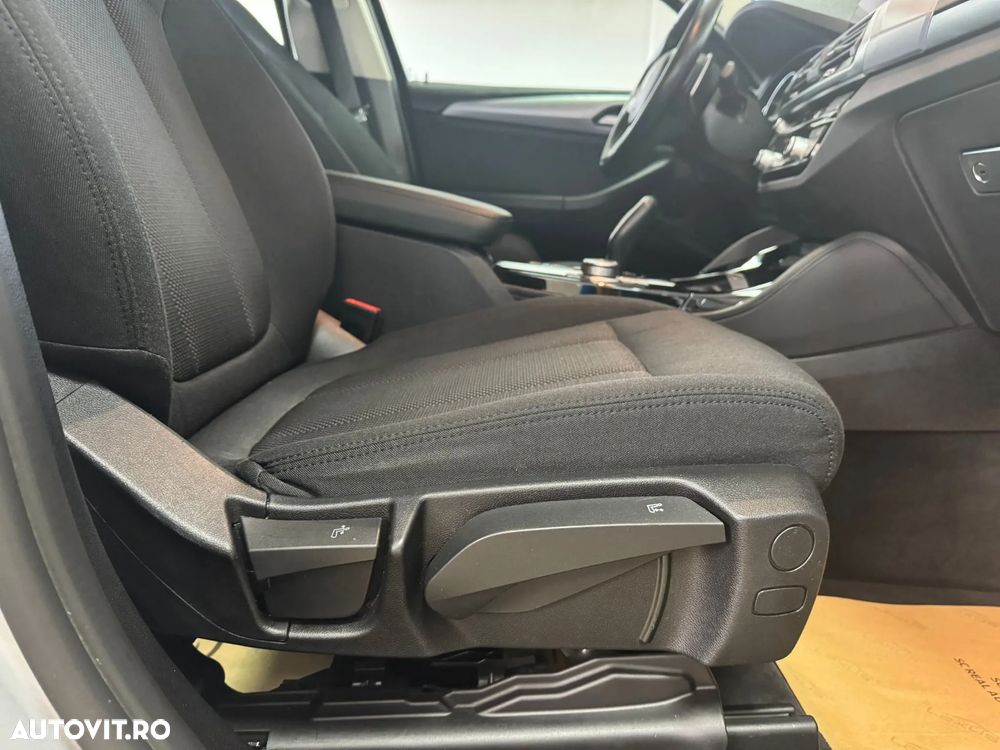 BMW X4 xDrive20d Aut. Advantage - 25