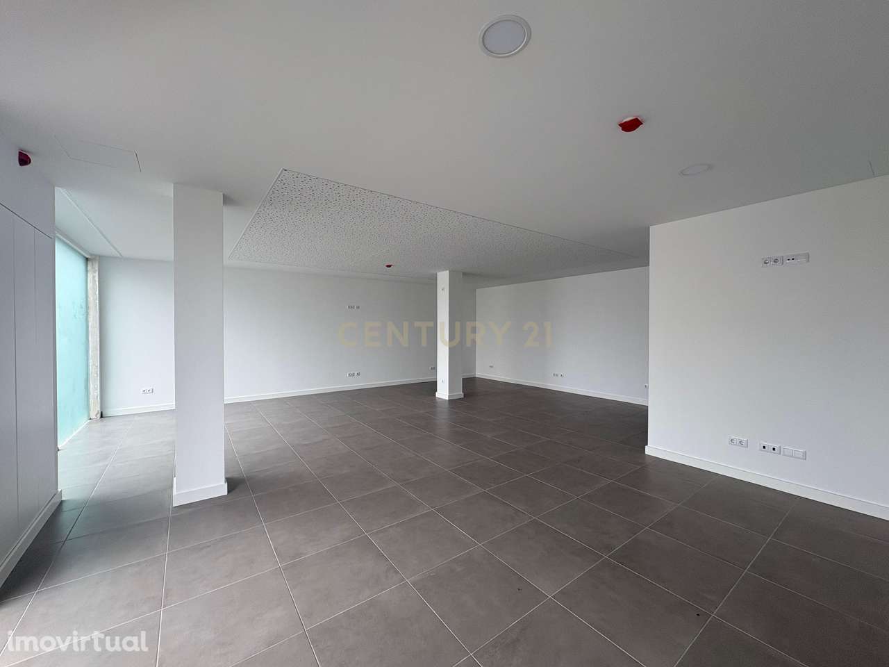 LOJA "NOVA" NO CENTRO DE S. PEDRO DA CADEIRA - Grande imagem: 4/11