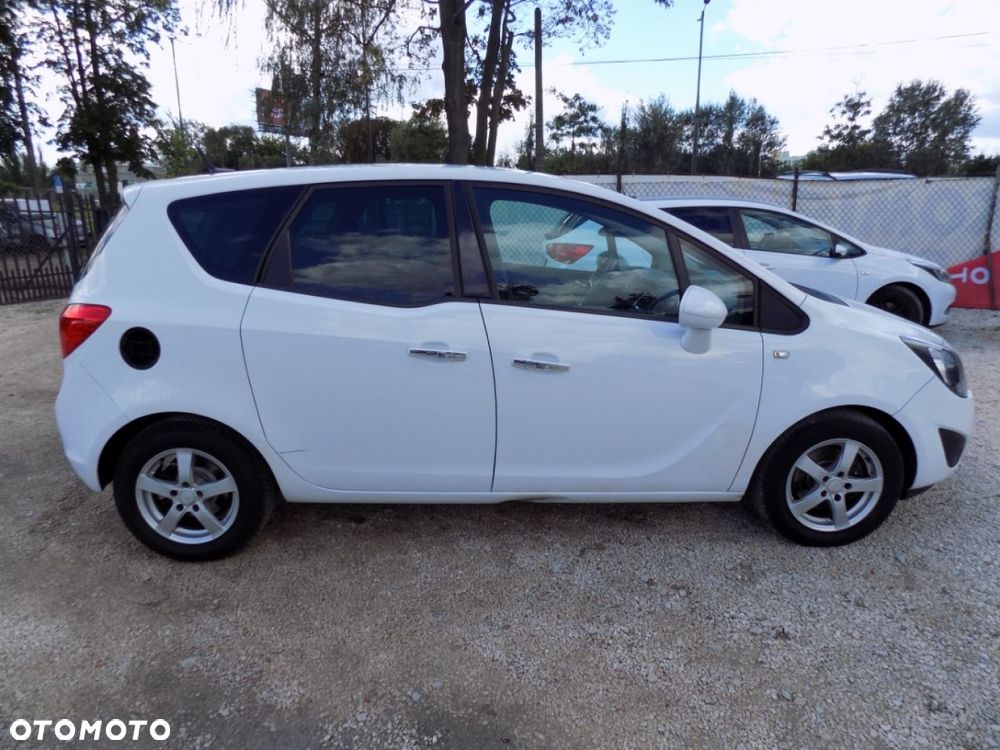 Opel Meriva - 17