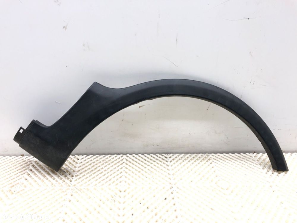 LISTWA BŁOTNIKA PRZÓD PRAWA  FIAT SEDICI (189_) 2006 - 2014 1.6 16V 88 kW [120 KM] benzyna 2006 - - 1