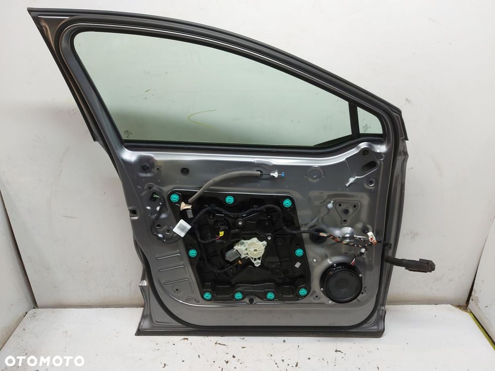 Audi Q4 E-TRON 89A 89E DRZWI LEWY PRZÓD kolor szary LZ7F - 7