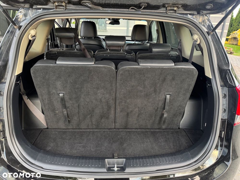 Kia Carens 1.6 GDI Edition 7 - 23