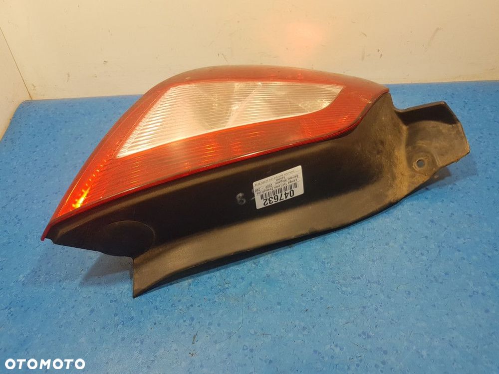 LAMPA TYŁ LEWA  RENAULT MEGANE II - 4