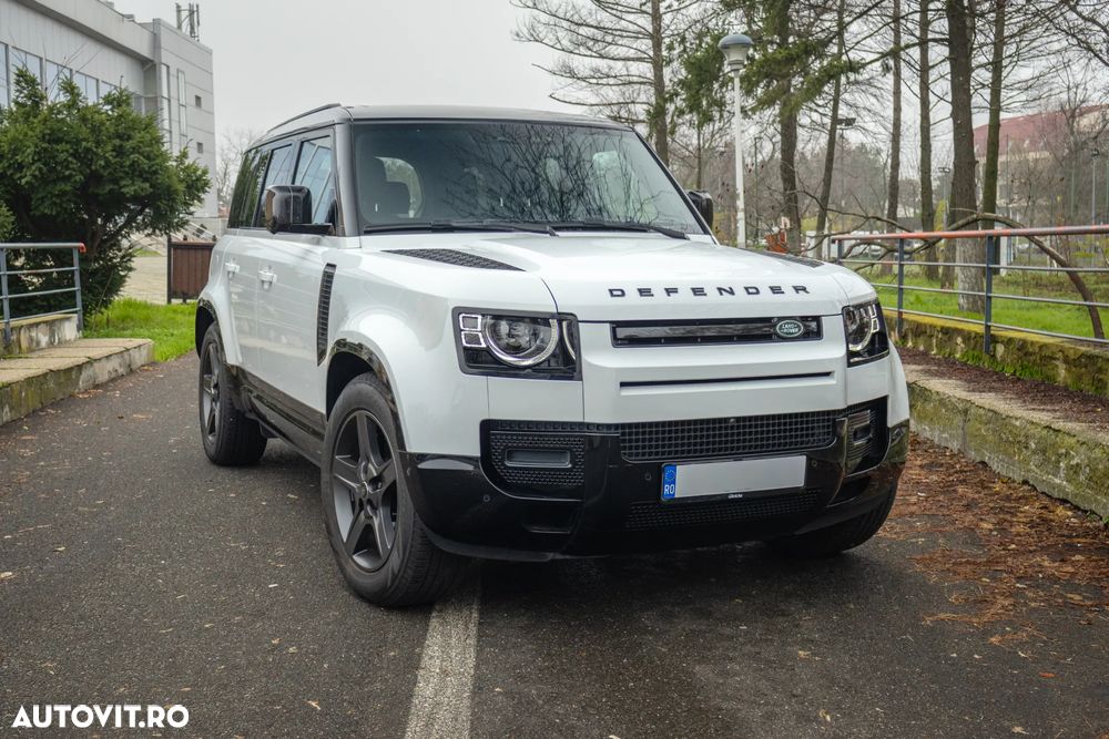 Land Rover Defender 110 3.0 D300 MHEV X-Dynamic SE