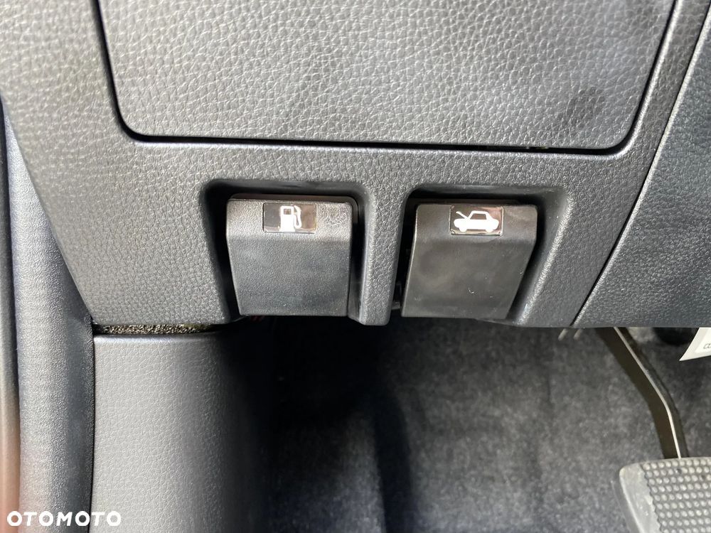 Isuzu D-Max 1.9 DC LS - 22