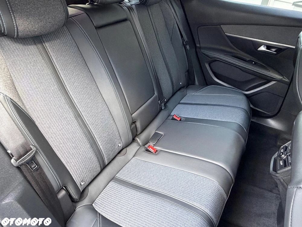 Peugeot 3008 BlueHDi 130 Stop & Start EAT8 Allure - 36