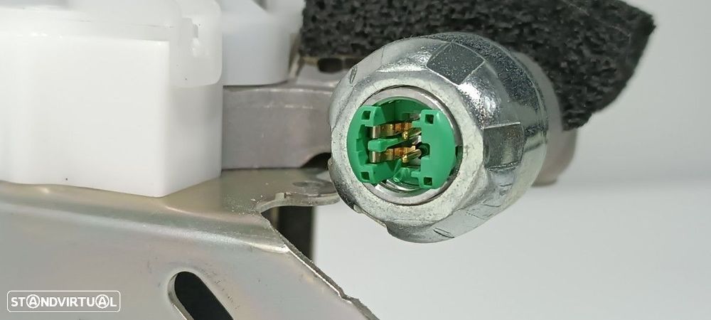 CINTO DE SEGURANÇA TRASEIRO DIREITO TOYOTA RAV 4 ADVANCE HYBRID - 2