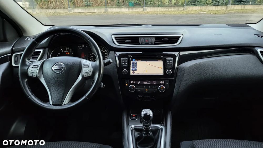 Nissan Qashqai 1.2 DIG-T Acenta - 27