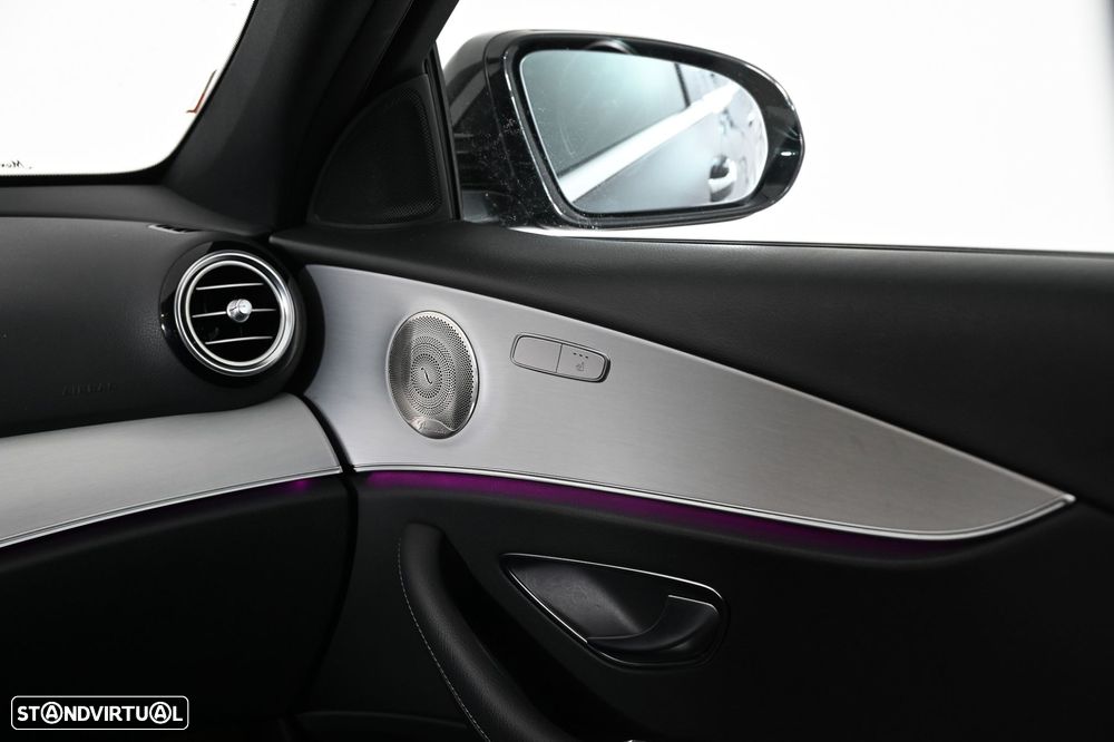 Mercedes-Benz E 300 de Avantgarde - 28