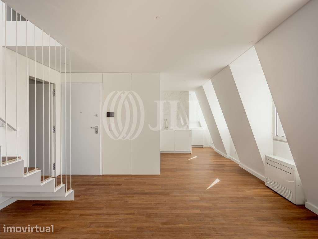Apartamento T3 duplex, no Palmira 28, em Arroios, Lisboa - Grande imagem: 2/37