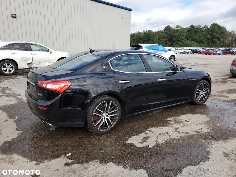Maserati Ghibli - 3