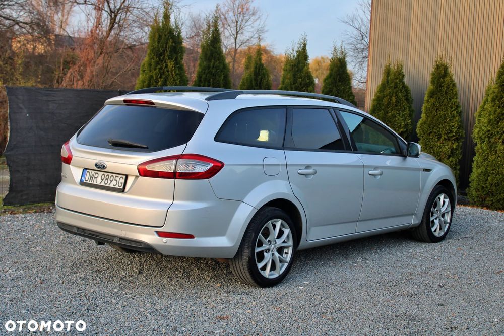 Ford Mondeo 2.0 TDCi Ghia X - 12