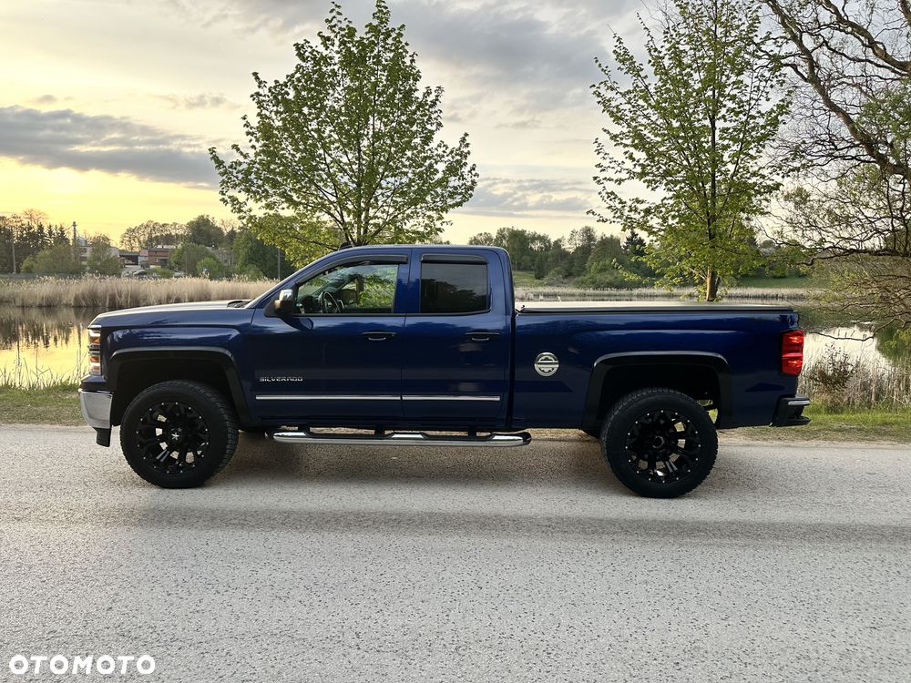 Chevrolet Silverado - 26