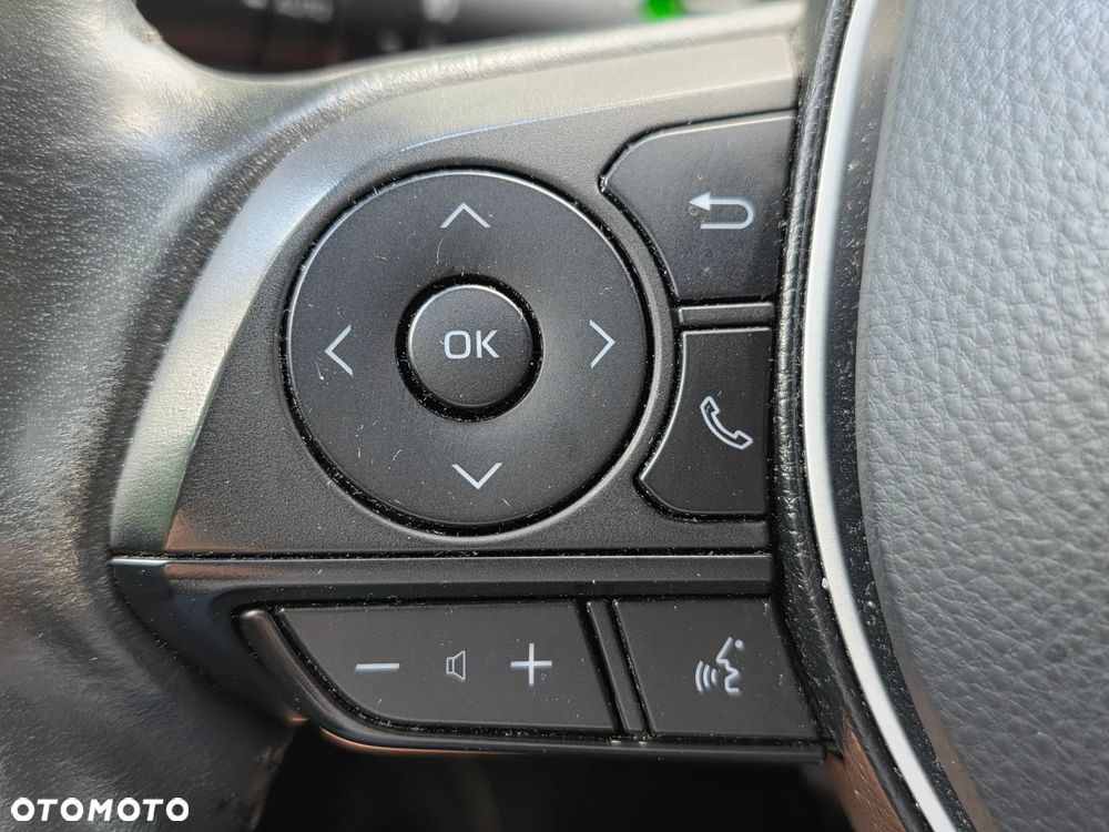 Toyota Corolla 1.8 Hybrid Style - 24