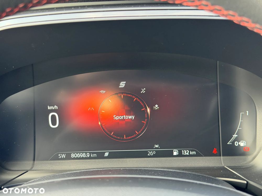 Ford Kuga 1.5 EcoBoost FWD ST-Line - 24