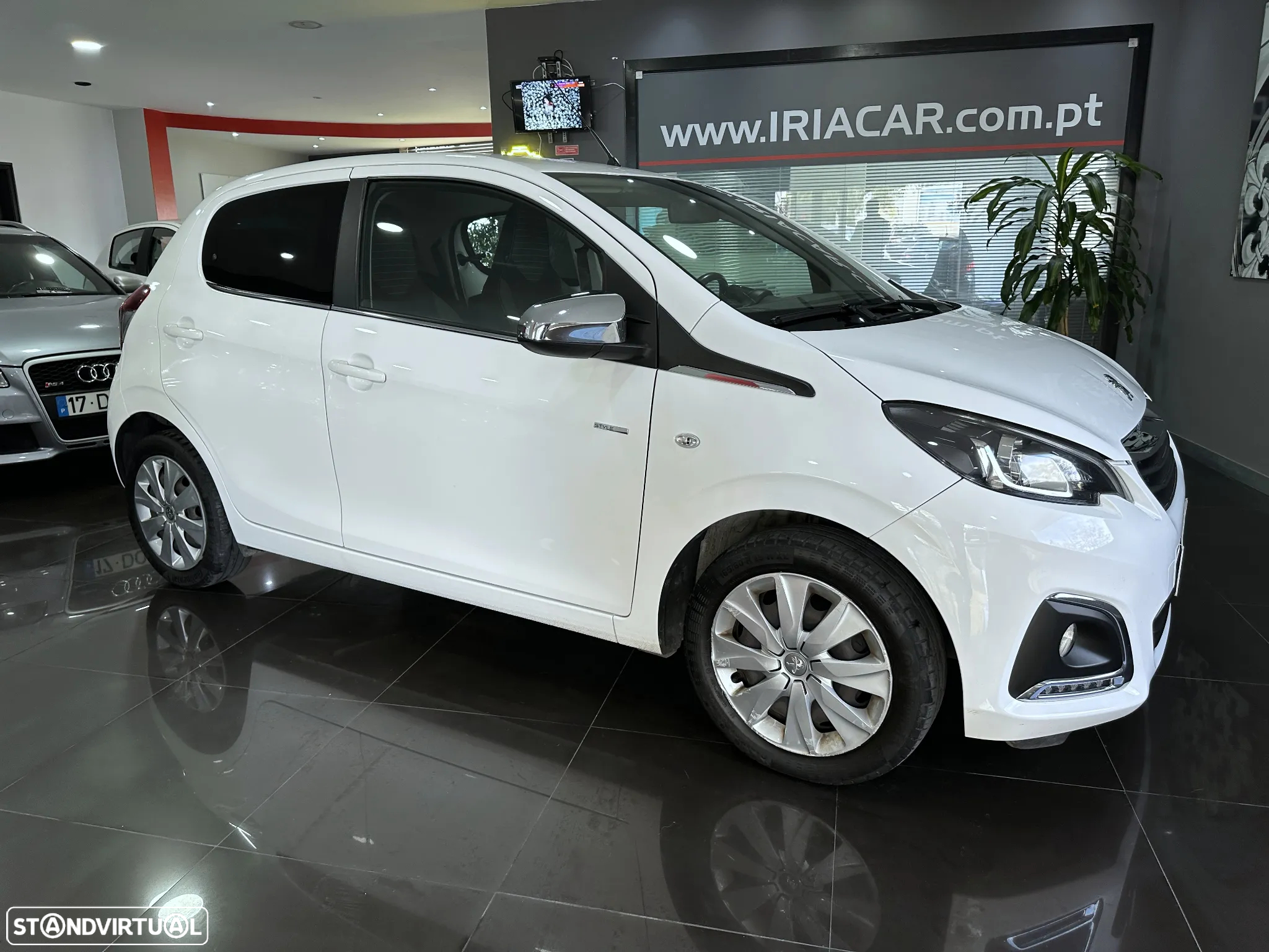 Peugeot 108 Top! 1.0 VTi Style - 11