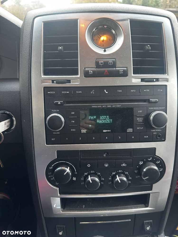 Chrysler 300C Touring 3.0 CRD DPF Automatik - 10