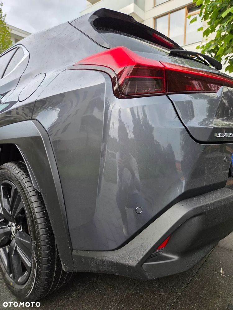 Lexus UX - 19