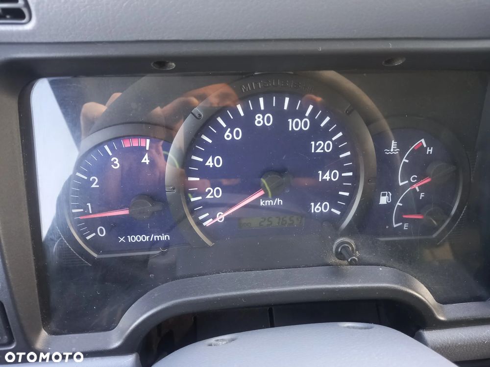 Mitsubishi Canter Fuso - 8