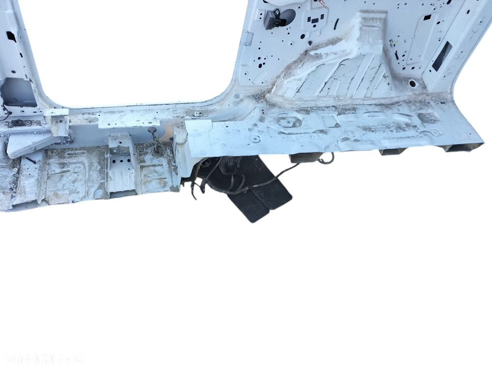 ĆWIARTKA BŁOTNIK PRAWY TYŁ FORD TRANSIT CONNECT MK2  2021r. - 7