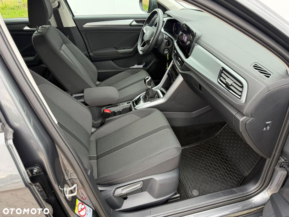 Volkswagen T-Roc 1.5 TSI Life - 12