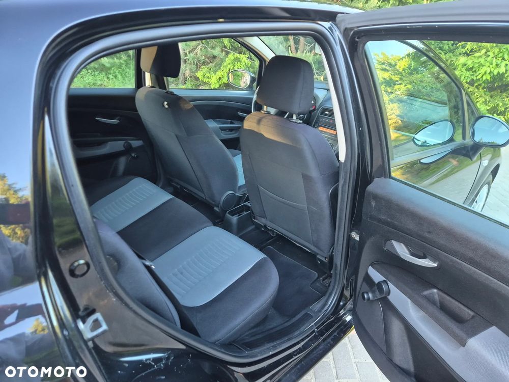Fiat Grande Punto 1.4T-Jet Emotion - 21