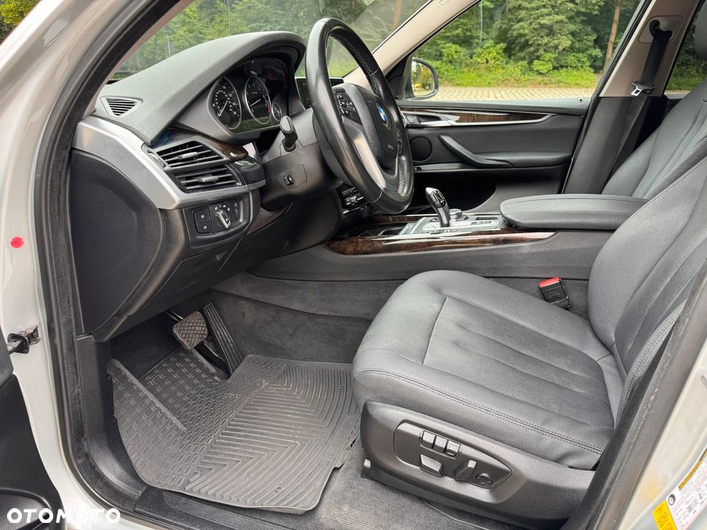 BMW X5 3.5i xDrive - 14