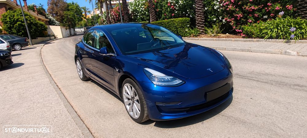 Tesla Model 3 Standard Range Plus RWD - 3
