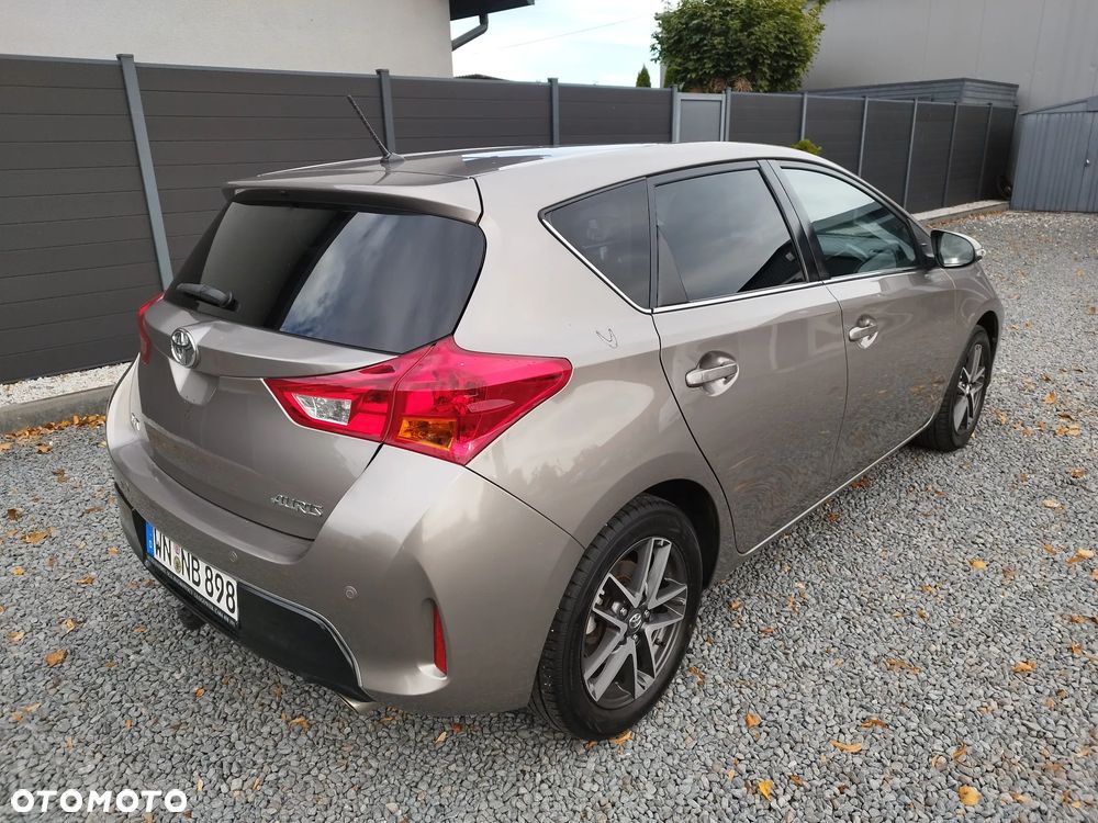 Toyota Auris 1.6 Edition - 5