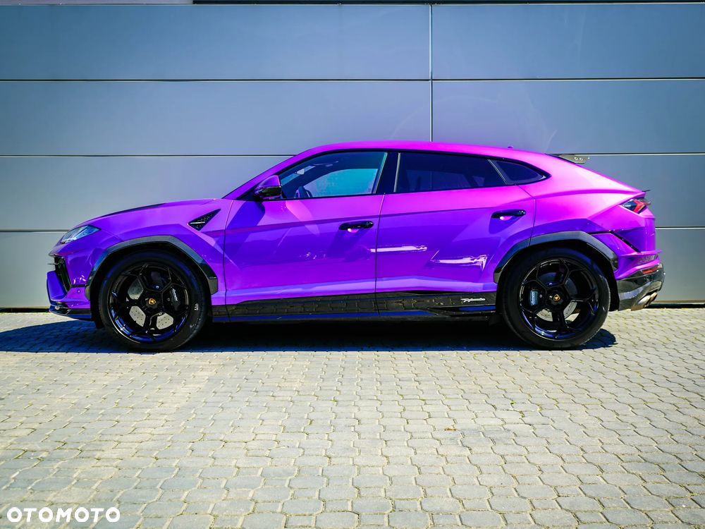 Lamborghini Urus - 4