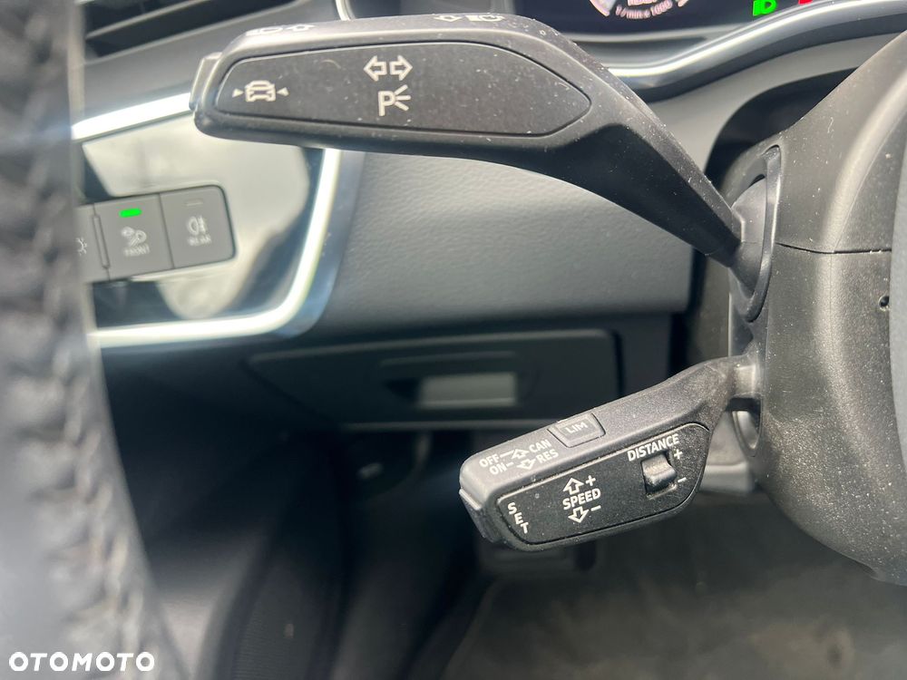 Audi A6 Avant 40 TDI quattro S tronic S line - 18